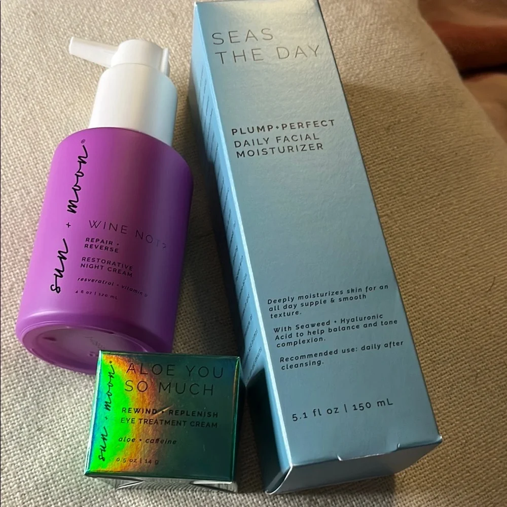 NWT Sun + Moon skincare bundle - Picture 1 of 4